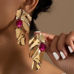 Multicolor Women's Exaggerated Sea Wave Shape Luxurious Earrings